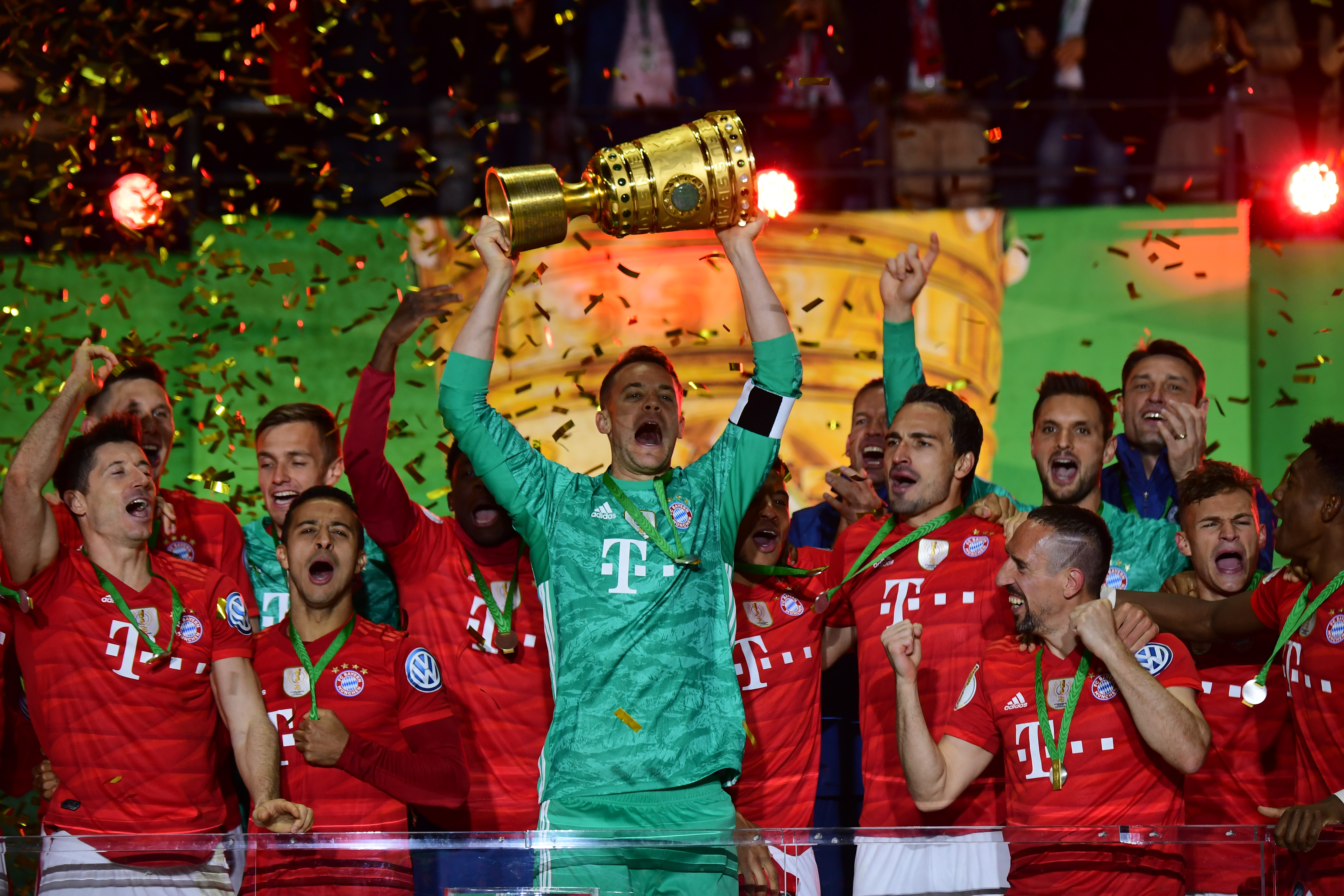 减少禁区内 减少禁区内