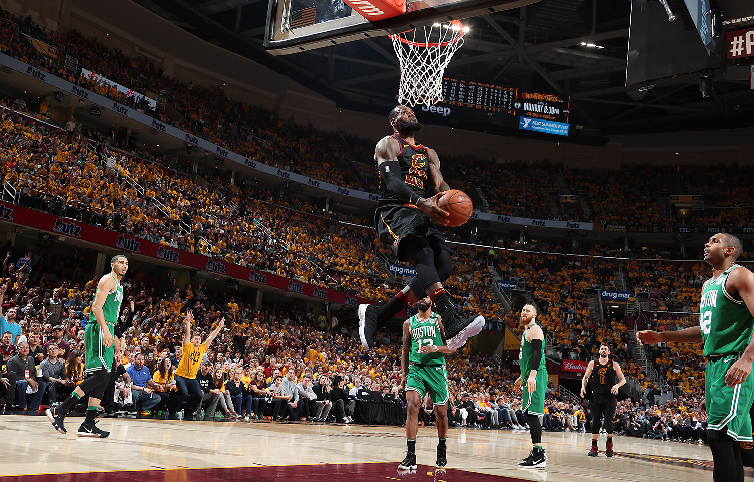 联赛叙事被 联赛叙事被